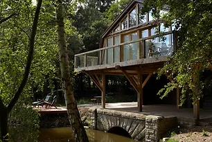 The_Boathouse_1